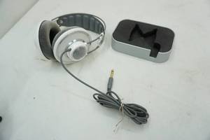 lot 168 image: AKG headphones 6.35mm jack