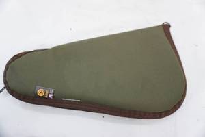 lot 173 image: zip-up soft gun case-pistol case