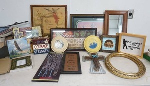 lot 175 image: Wall Art & Mirror Lot