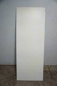 lot 194 image: white plywood countertop