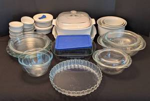 lot 72 image: Ceramic and Glass Baking Dishes