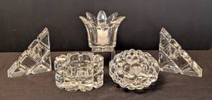 lot 58 image: Assorted Crystal Candleholders