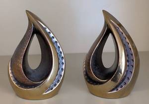 lot 49 image: Pair of Ben Seibel Flame Bookends