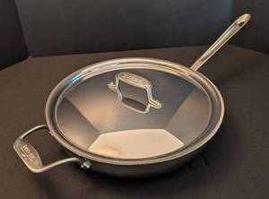 lot 9 image: All Clad D5 4qt Stainless Skillet