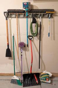lot 96 image: Shovels and Cleaning Tools