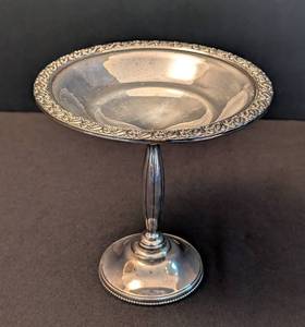 lot 8 image: Weighted Sterling Silver Footed Compote Dish
