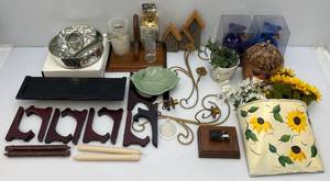 lot 134 image: Misc. Household Dcor & More