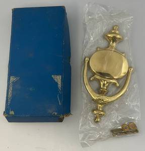 lot 147 image: Vintage Casted Brass Door Knocker (New Old Stock)