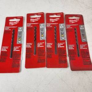 Lot Of Five Milwaukee Drill Bits Four-48-89-2715 And One 49-569-8000