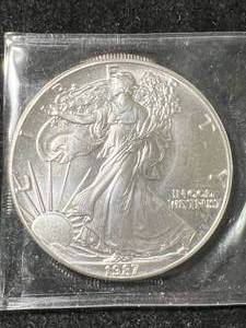 1987 AMERICAN SILVER EAGLE 1 TROY OZ .999 FINE SILVER