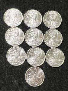 GROUP OF 10 FRACTIONAL SILVER ROUNDS 11OTH TROY OZ .999 FINE EACH