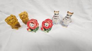 lot 1 image: Salt and Pepper Shakers