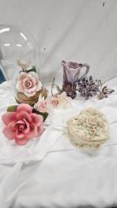 lot 108 image: Vintage Slag Glass Pitcher and Flowers