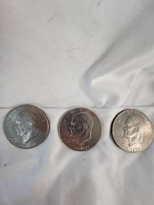 lot 135 image: 3-Bicentennial Ike Silver Dollars