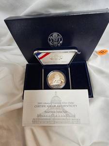 lot 181 image: Library of Congress Commemorative U.S.Mint Coin