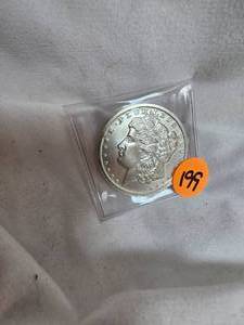 lot 199 image: Morgan Style 1oz Silver Round