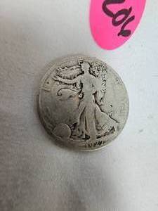 lot 206 image: 1927 Walking LIberty, S-Mint