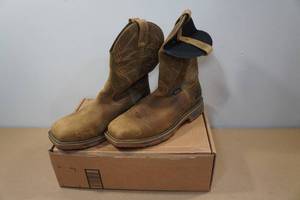 lot 113 image: Irish Setter Marshall Mens 11 Pull-On Work Boots -Size 9