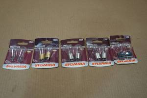 lot 131 image: Assorted Sylvania Car Lamps -7443, 1004, 1157, 2357, 3157