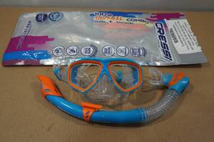 lot 150 image: Cressi Kids Snorkel Combo