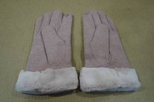 lot 178 image: Ladies Winter Gloves -ML