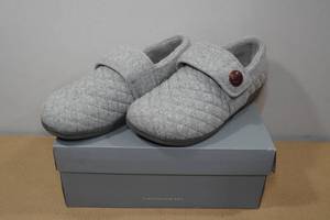 lot 192 image: Vionic Womens Jackie Slippers -Size 8