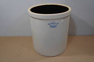 lot 10 image: 5 Gallon Stoneware Crock - Blue Crown