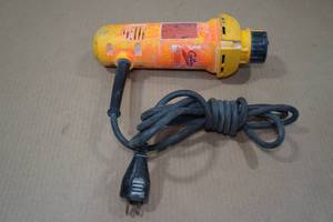 lot 12 image: DeWalt Cut Out Tool