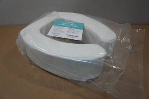 lot 15 image: Vive Toilet Seat Cushion Riser 4