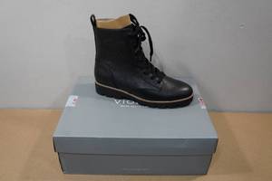 lot 82 image: Vionic Womens Lani Lace-Up Boots -Size 7