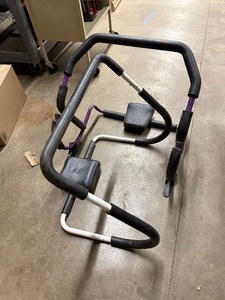 lot 203 image: 2 Perfect Sit-Up Exercise Accessories