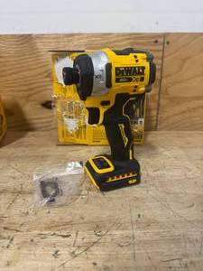 lot 106 image: DEWALT DCF860B 20V MAX XR Cordless Impact Driver (Tool Only) - B199