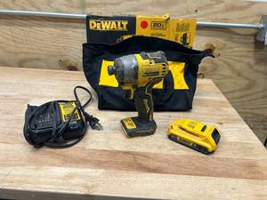 lot 142 image: DEWALT DCF809D1 ATOMIC 20V Max Lithium-Ion Brushless Cordless Compact 14 in. Impact Driver Kit with 2.0Ah Battery, Charger and Bag - C159
