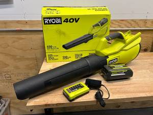 lot 153 image: RYOBI RY40LB01K 40V 120 MPH 550 CFM Cordless Battery Blower With 4.0 Ah Battery and Charger - C159