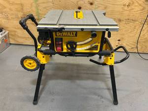 lot 158 image: DEWALT DWE7491 10 Corded Table Saw - C500