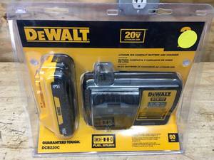 lot 32 image: DEWALT DCB230C 20V MAX Compact Lithium-Ion 3.0Ah Battery Pack with 12V to 20V MAX Charger - B149