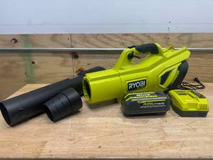 lot 186 image: RYOBI RY404014K 40V HP Brushless Whisper Series 160 MPH 650 CFM Cordless Battery Leaf Blower with 4.0 Ah Battery and Charger - C259