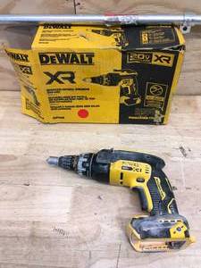 lot 18 image: DEWALT DCF630 XR 20V MAX Lithium-Ion Cordless Brushless Screw Gun (Tool Only) - C179