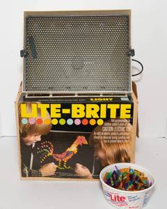 lot 46 image: Vintage Lite Brite