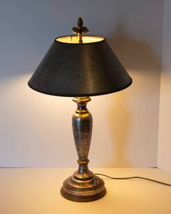 lot 72 image: Metallic Lamp