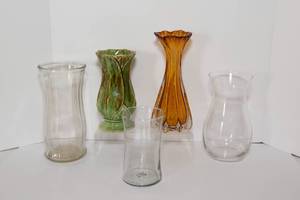 lot 82 image: Five Vases for Florals with one being Barovier Venetian