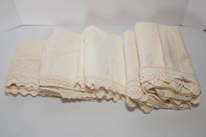 lot 92 image: Set of Four Vintage Cotton Pillowcases with Embroidered Edging - High Quality Cotton