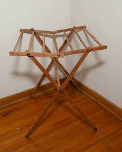 lot 107 image: Small Wooden Collapsible Drying Rack