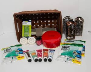 lot 125 image: Bathroom Essentials Bundle with Basket