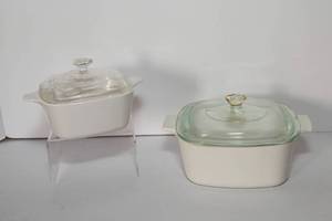 lot 239 image: Cookmates by Corning Dishes