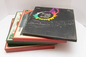 lot 296 image: Variety of Readers Digest Records