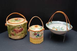 lot 320 image: Made in Japan Items with Straw Handles - 3 Pieces