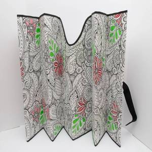 lot 338 image: Car Sunshade