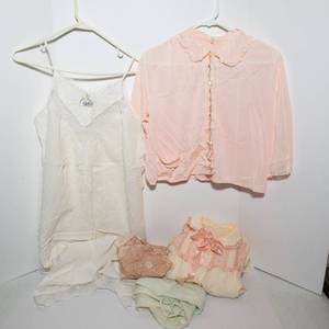 lot 346 image: Vintage Nightgowns