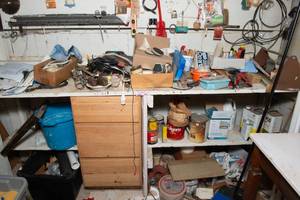 lot 364 image: Basement Workbench Contents